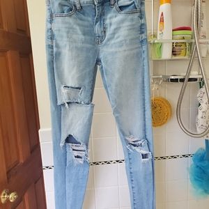 Juniors American Eagle High Rise Jegging Crop. Size 0 Regular